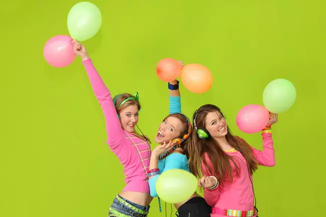 How to Plan a Teen Birthday Party: 10 Fun and Trendy Ideas